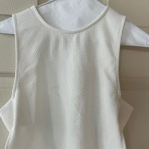 White cute fun top size small